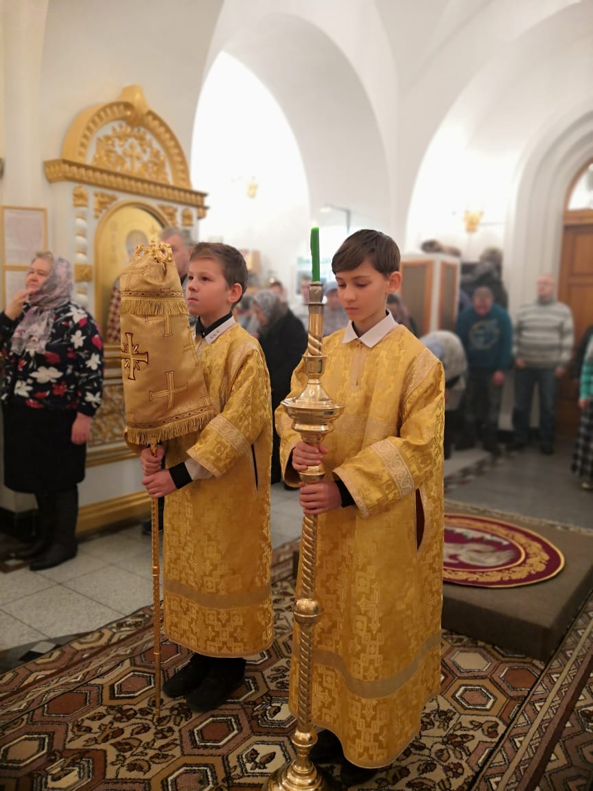 Школа юных алтарников | Серовская епархия